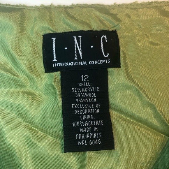INC size 12 green skirt - Picture 2 of 6